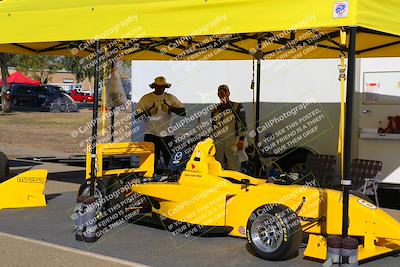 media/Oct-29-2022-CalClub SCCA (Sat) [[e05833b2e9]]/Around the Pits/